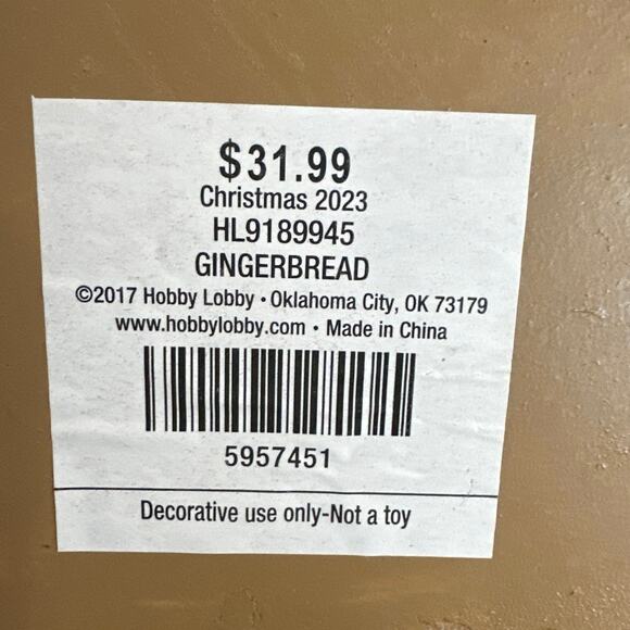 Santa Clause baking Gingerbread. Table top holiday decoration. 12” NWT - Picture 5 of 6